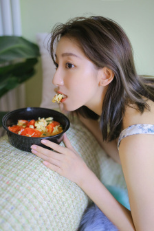 教室内污辱女教师bd高清